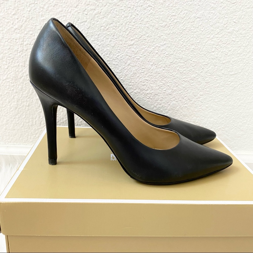 MICHAEL KORS Claire Pump Leather Heels - Picture 4 of 6